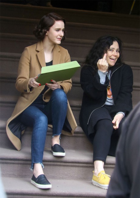 Alex Borstein, Rachel Brosnahan